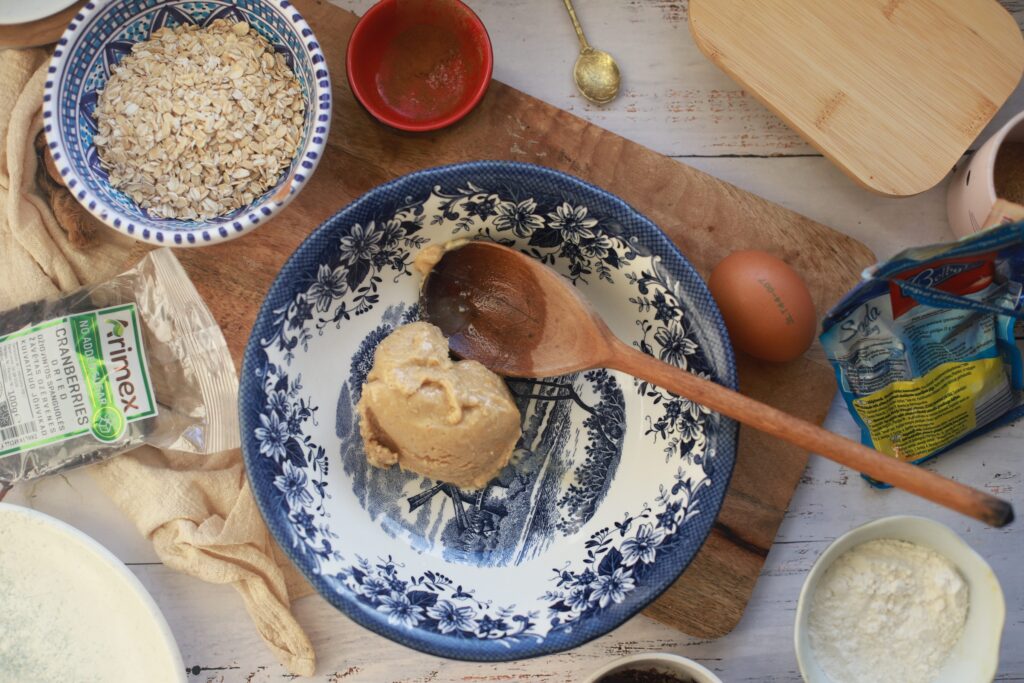 Tobuli avižiniai sausainiai su riešutų sviestu